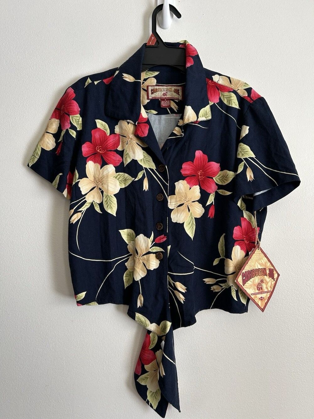 NWT Caribbean Joe Navy Blue Floral Button Up Tie Front Crop Top  Size S Rayon